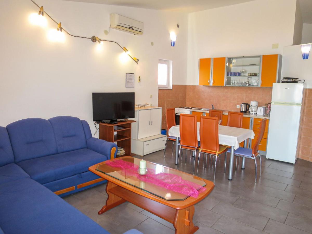 Apartment Ivanka 2 By Interhome Jasenice  Zewnętrze zdjęcie